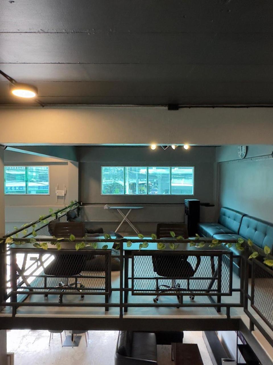 Champagne Hostel & Cafe 파타야 외부 사진
