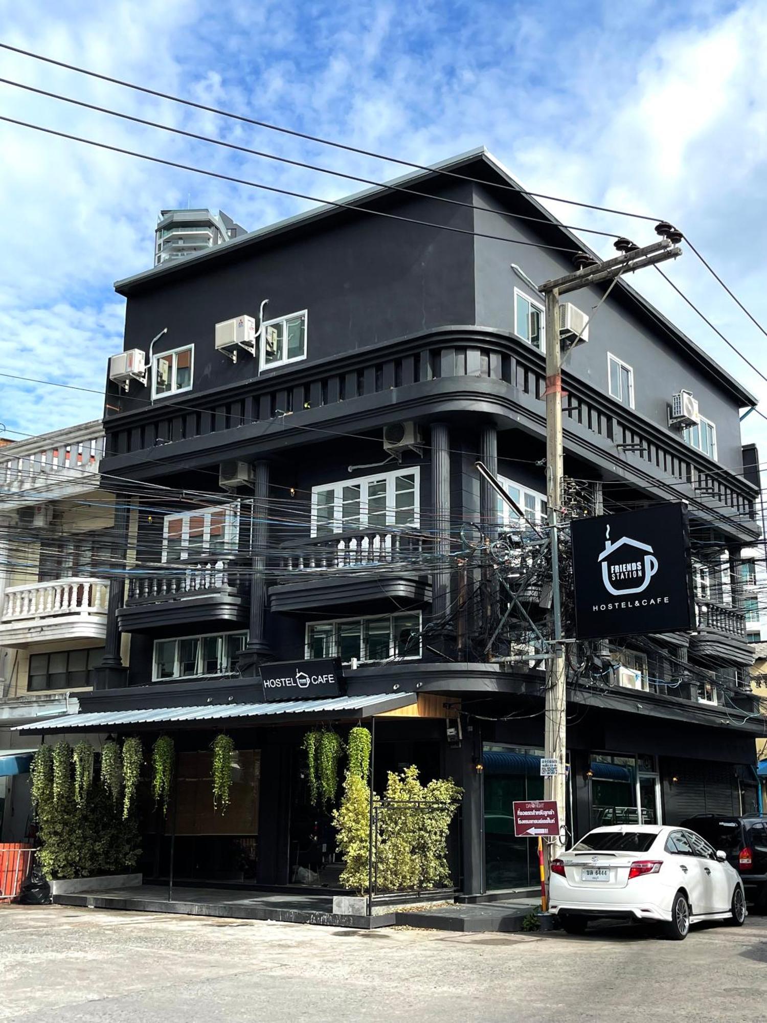 Champagne Hostel & Cafe 파타야 외부 사진
